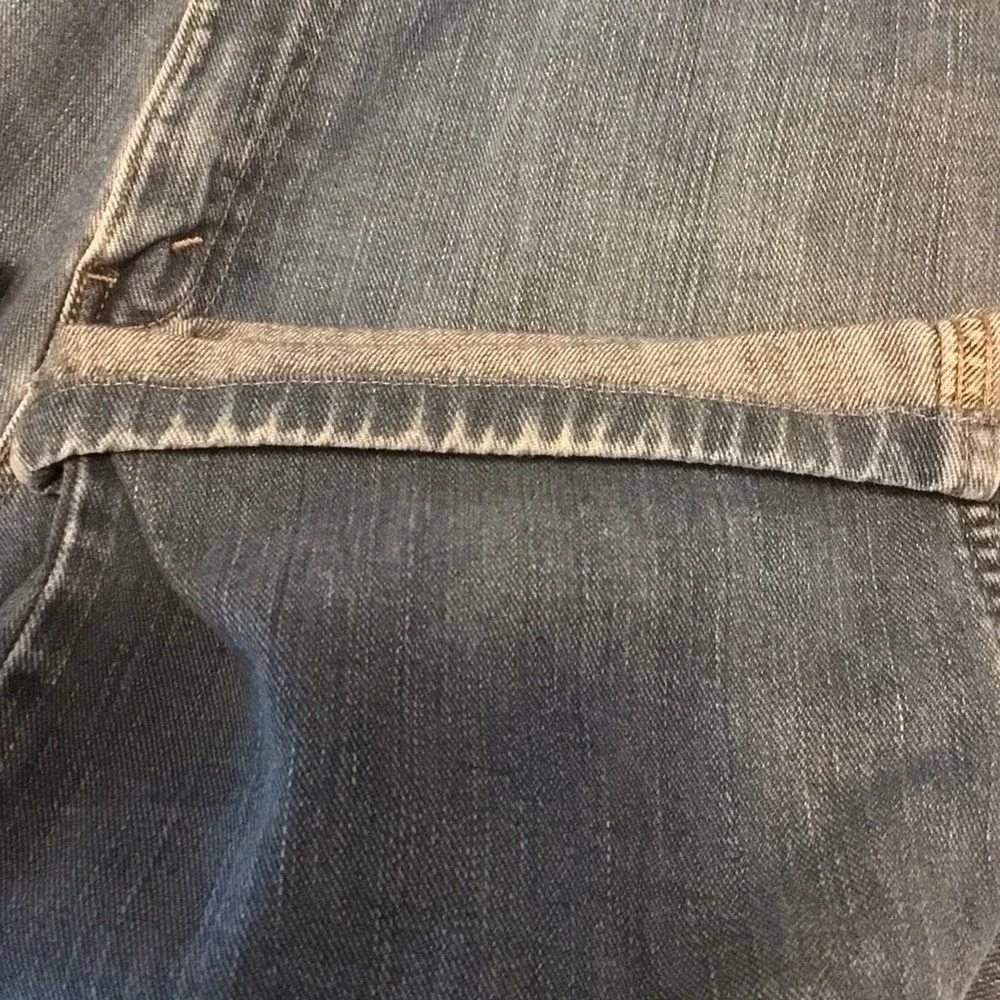 Signature Levi Strauss Cotton Straight Leg Medium Rinse Jeans 42x30